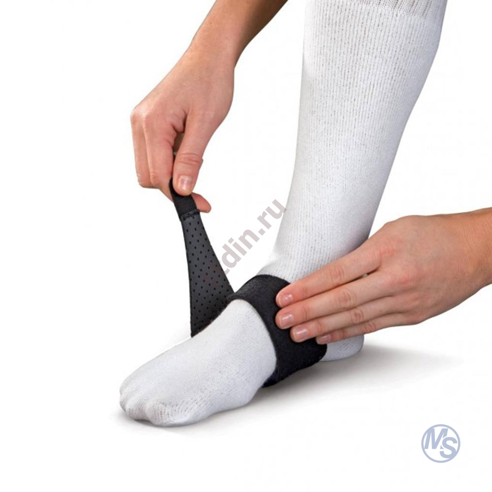 Фиксатор голеностопа MUELLER 46027 ARCH SUPPORT BLACK-OSFM — изображение 2